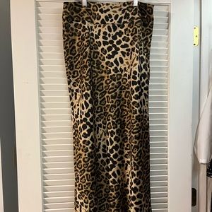 Leopard maxi skirt.